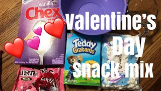 Valentine’s Day snack mix!