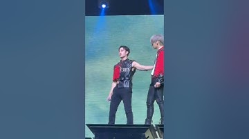 Leeknow experienced tech. difficulties during concert || but he did very well😭🤧 #MANIACinNewark