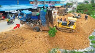 Be careful Dump Truck Fly Back Unloading & Driver Skills Bulldozer D31PX Help || Bulldozer Push Soil