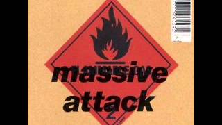 Massive attack-BLUE LINES-Safe From Harm.wmv