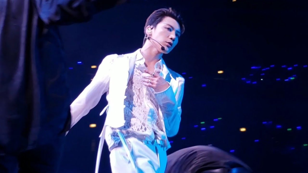 191113 Ten Dream in a Dream + New Heroes @ SuperM 슈퍼엠 We Are the Future Live Chicago Concert Fancam