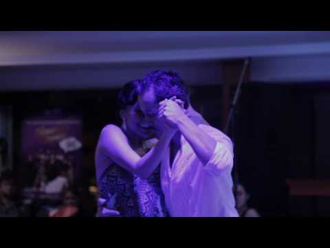 Amores Tango