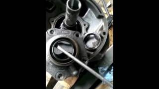 VW Vanagon - Transmission to differential back to back seals