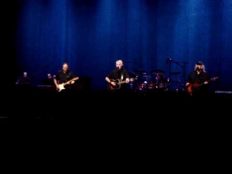 Crosby, Stills & Nash - Behind Blue Eyes - 5.28.10