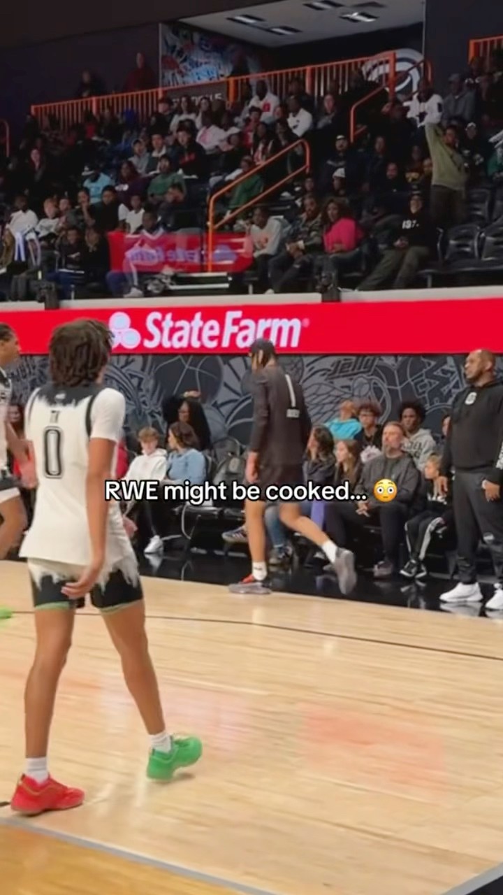 RWE is on the ropes ? live right now tap in ☑️ #shorts #basketball #overtime #ote