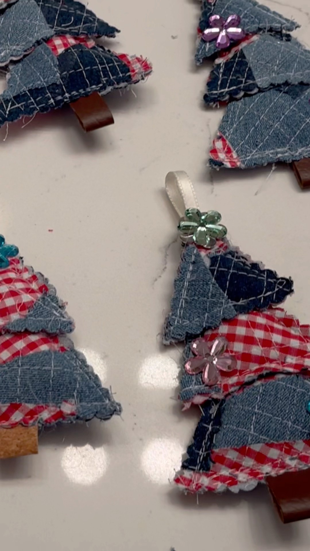 Christmas Ornaments | Holiday Decor | Blue Jean Tree Scrappy Easy
