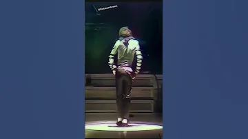“HUMAN NATURE” Wembley 1988 🎶🥺🎶 #popstar #singer #michaeljacksonlive #liveperformance