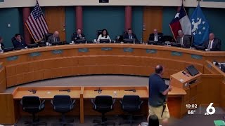 Corpus Christi resident tests out right to carry weapons at city hall, sparking controversy