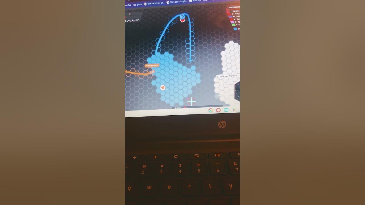 Day 28 of playing hexanaut.io on cool math games until I get 500 subs.(READ DESC) YouTube