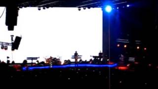 Video thumbnail of "Depeche mode - personal jeasus - Live in Kiev 8.02.2010"