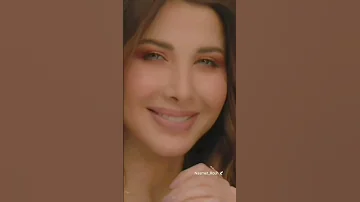 على طول يا بابا باصص علي Shorts نانسي عجرم 