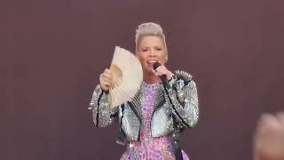 Pink - Get The Party Started/Raise Your Glass/Who Know/Just Like A Pill - LIVE@Summer Carnival Köln