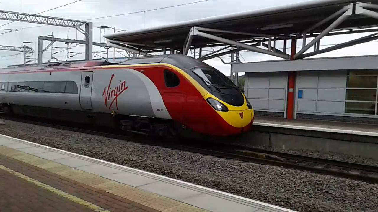 Trains at: Rugby, WCML, 31/08/16