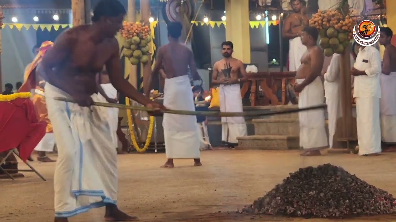 ശ്രീ പുലിക്കണ്ടൻ തെയ്യത്തിന്റെ വെള്ളാട്ടം  @ ERIYAKOTA SHREE BHAGAVATHI KSHETHRA 