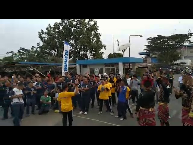 Keseruan saat penentuan juara senam momere Komatsu Indonesia class=