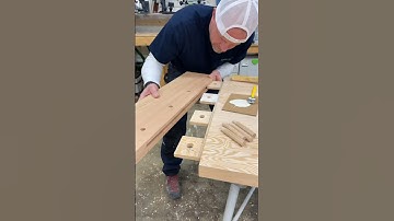 Gluing and pegging a table breadboard #woodworking #tools #festool #diy #joinery #maker #woodwork