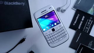 UNBOXING BLACKBERRY BOLD 9790 / ONYX 3 / BELLAGIO Indonesia!