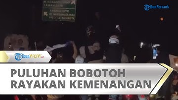 Sambut Kemenangan Persib Bandung Atas Persija Jakarta, Puluhan Bobotoh Lakukan Konvoi, Nyalakan Suar