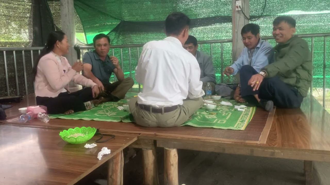 Nghệ nhân Bùi Ích gặp Đinh Lý