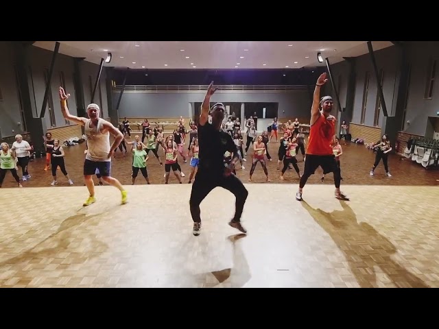 Zumba fitness - Melo de Carla Cintia class=