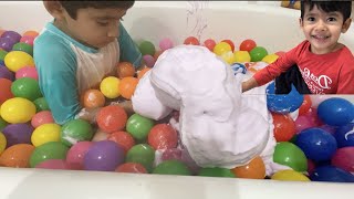 Giant Ball Pit Fun With Surprise Toy And Mr Bubble Foam Soap! BathTime Fun Kid