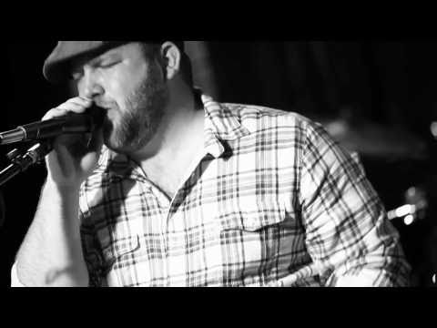 Ryan Innes - I'm Gonna Make The Music - LIVE