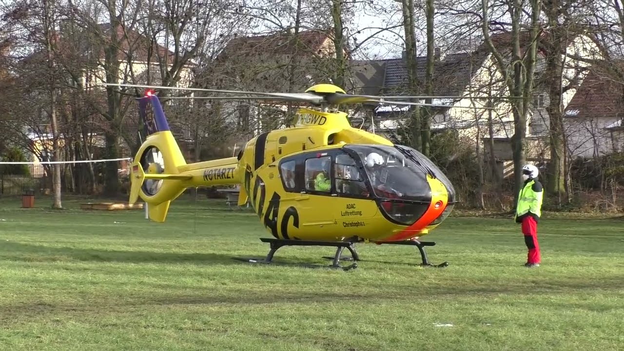 [Paralleleinsätze] Christoph Halle Landung in Langenbogen und Christoph 61 Start in Teutschenthal