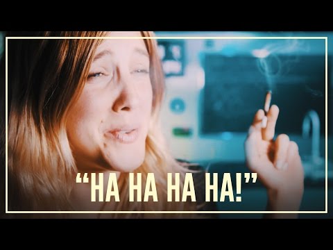 Nellie smokes hash (hashish) | Drugslab