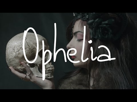 वीडियो: क्या ओफेलिया खुद को मारती है?