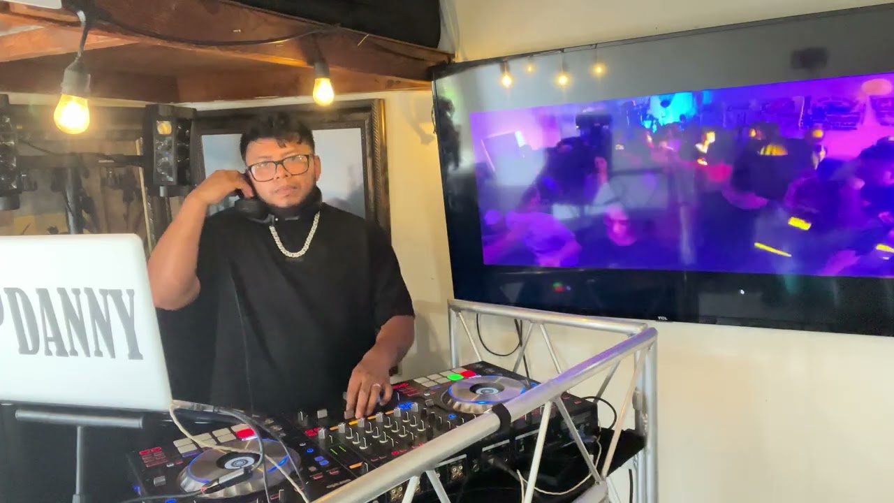 CUMBIAS SONIDERAS.  MIX MIX 2IMG 3518