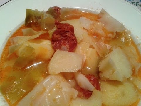 cabbage-soup.-spanish-food.-easy-cooking