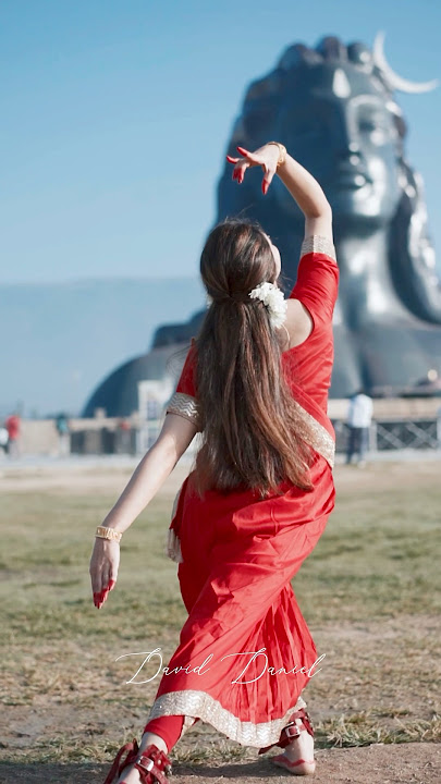 Shiva shiva Shankara #shivadance #shiva #shivarathri2025 #aadiyogi #isha #anjanamadhav