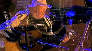 Neil Young - Cowgirl in the Sand (Live at Farm Aid 2004)
