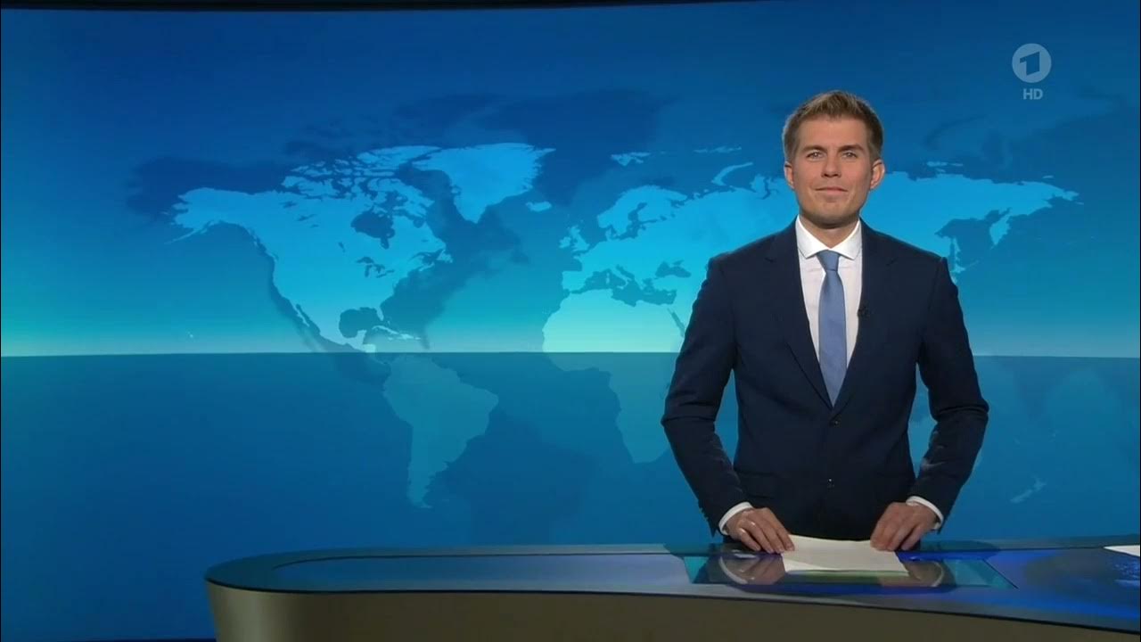 Tagesschau-Intro mit Carl-Georg Salzwedel - YouTube