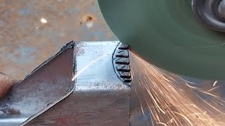 Few people know  the trick of welding  T-joints of hollow iron to pipe iron. by Tricks Welder 405 views 3 months ago 3 minutes, 48 seconds