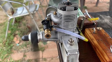 1976 Taipan .40 c.i. glow model engine (1)