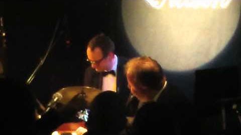 The Real Thing - Red Alert (live at Herr Nilsen, Oslo 28.01.2012)