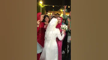 لحظه عيط اخت العروسه لحظه صعبه جدا 