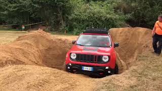 Jeep Renegade 4x4 trial test