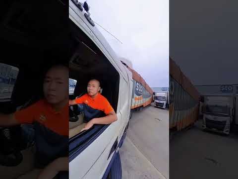 Lùi đầu kéo vào chuồng cực đỉnh #xetaimiennam #truckdriver #trucking
