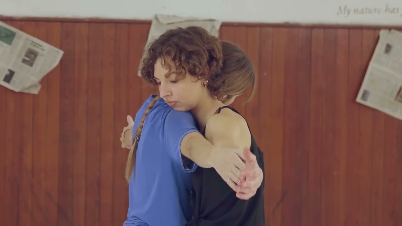 RESIDANCE 25 / MOVE IN: Timea Szalontayová a kol.: White noise (As an Artist - Collective Voices)