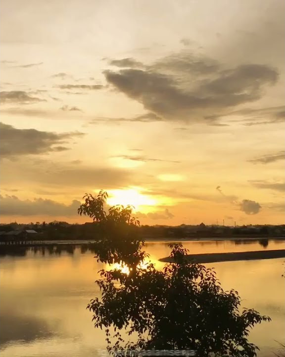 Story IG FB WA   Biarkan Hati Bicara Katakan Semua Rasa Kita