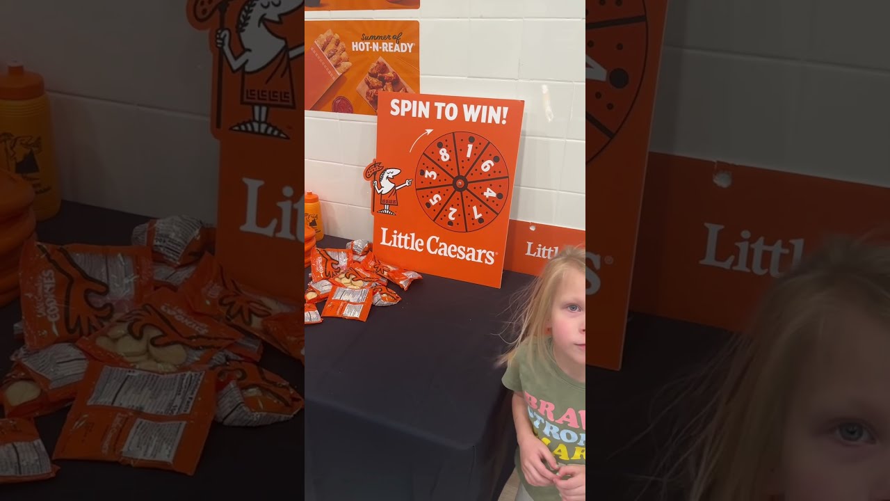 Cheap family meal at Little Caesars #cheapfamilymeal #cheapmeal #familymeal #dinnerideas