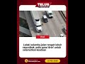 Lelaki selamba jalan tengah lebuh raya sibuk, polis guna 'dron' untuk selamatkan keadaan
