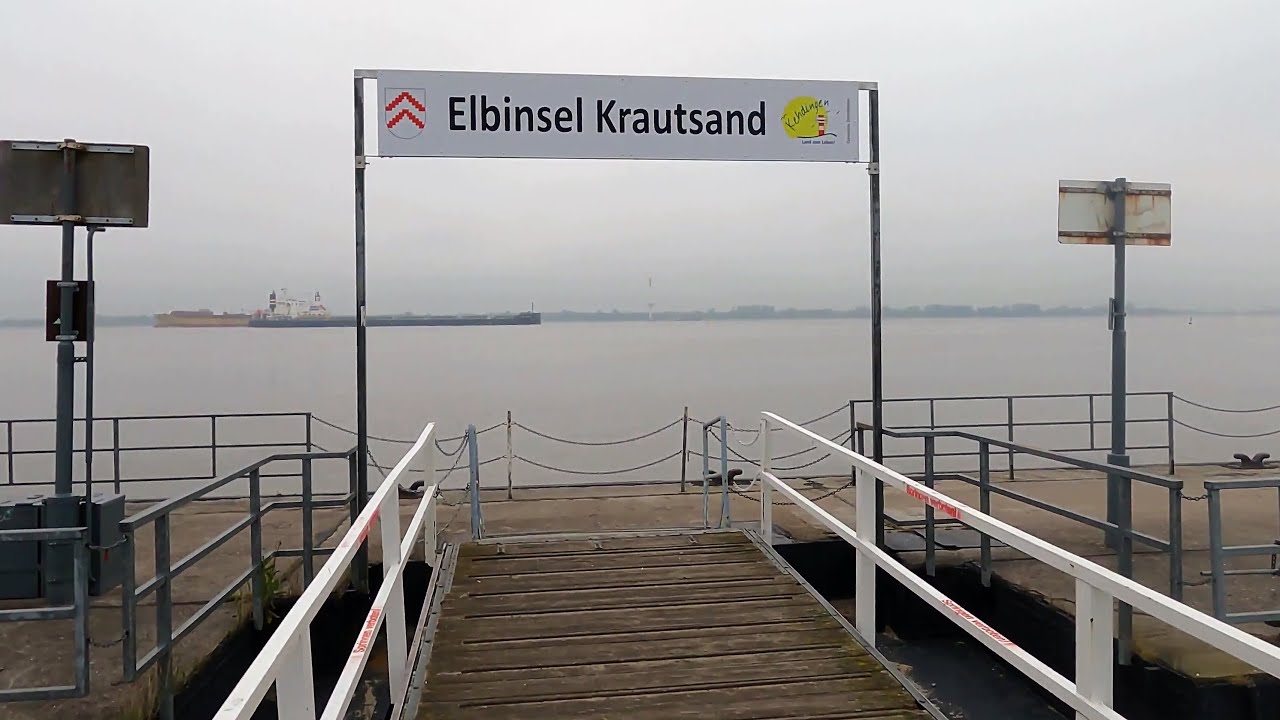 Elbstrand Krautsand mit Muck - Elbe beach Krautsand with Muck