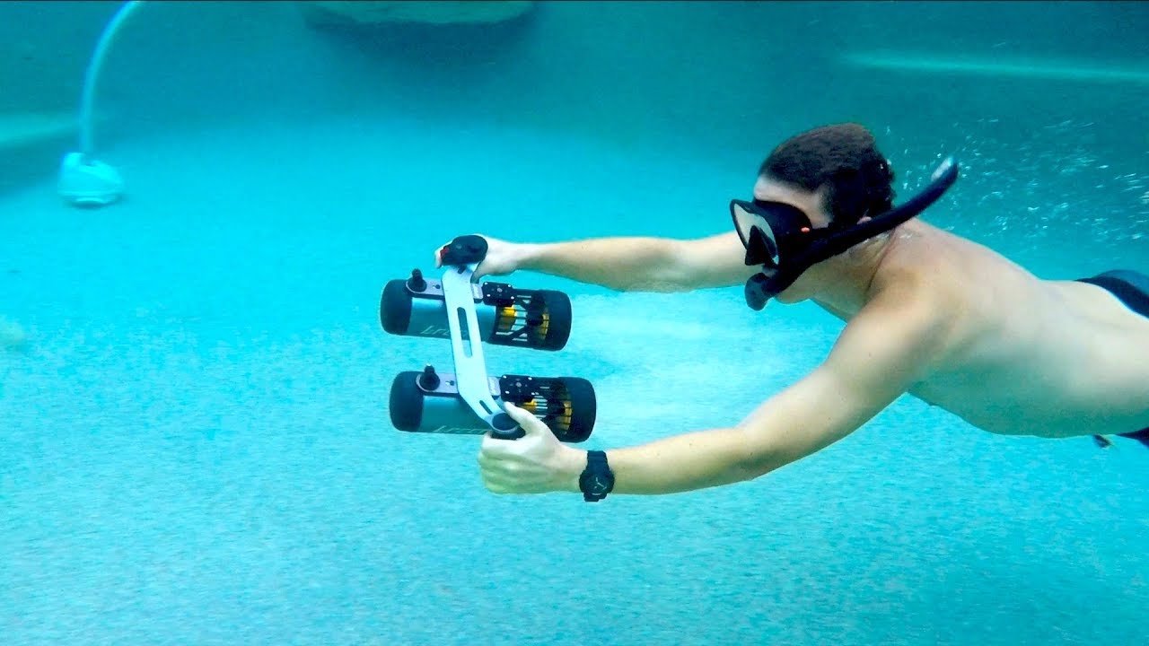 I Got a SWEET NEW TOY! Reviewing LeFeet S1 Underwater Scooter Jet - How  Fast Can It Really Go? 