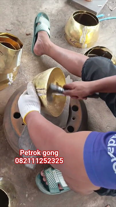 proses pembuatan Bonang kuningan #pertrokgong #shorts #kenong #gamelan #music