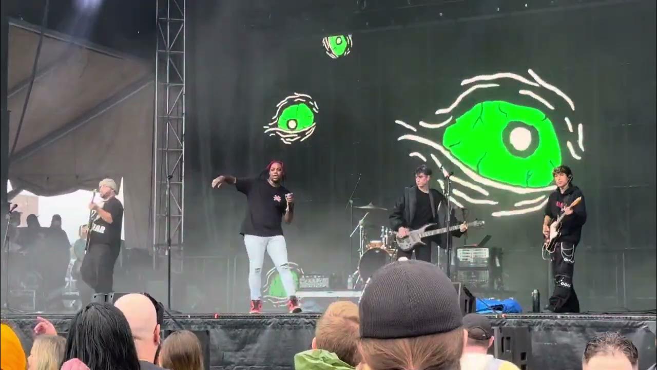 Shallow - Magnolia Park @ Riot Fest 2024 Shallow - Magnolia Park @ Riot Fest 2024