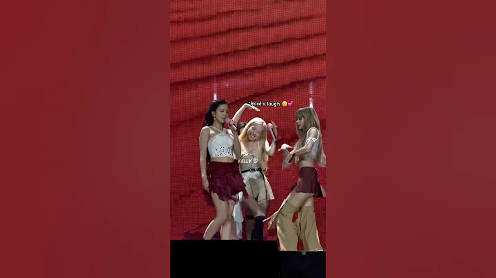 ROSÉ’s little laugh😆💕and JISOO slayed🔥#deadlineworldtour#chaesoo#jisoo#rosé#jennie#lisa#blackpink