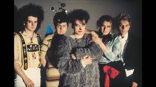 The Cure - Why Can&#39;t I Be You? (Lovecats Remix)